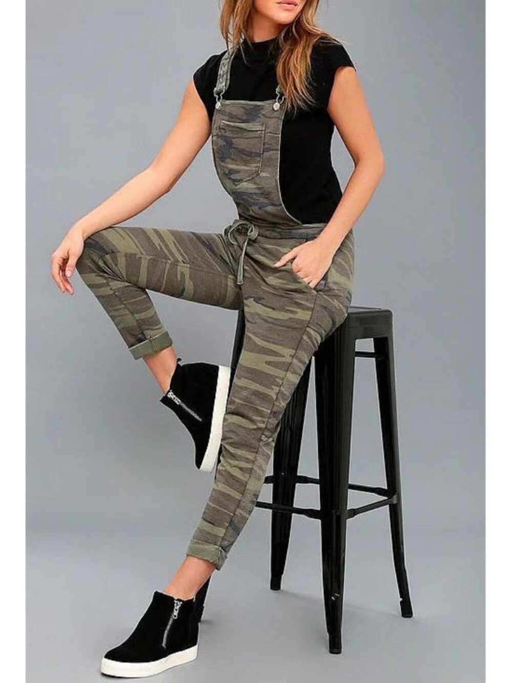 Z Supply Camo Overalls Olive Green Camouflage Distressed Edgy Jumpsuit Romper XS